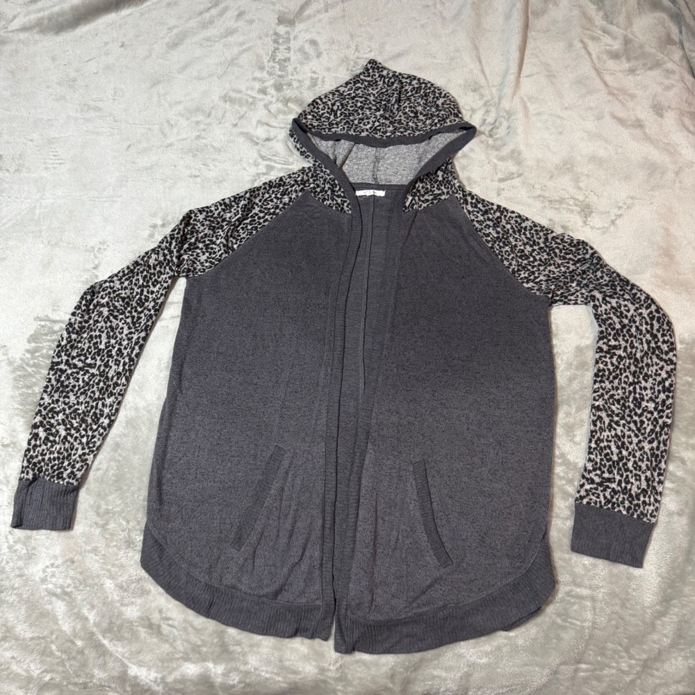Cozy Maurices Grey Leopard Print Raglan Hoodie